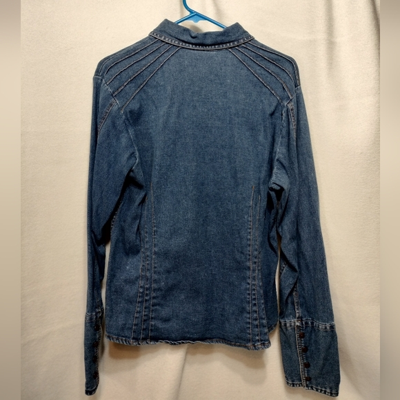 B.C.I top - Picture 3 of 4